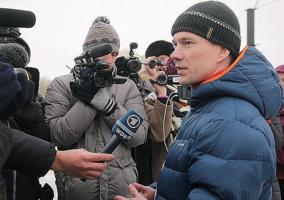 Ильдар Дадин вышел из исправительной колонии в городе Рубцовске. ФОТО: Алексей Цвайгерт/ТАСС