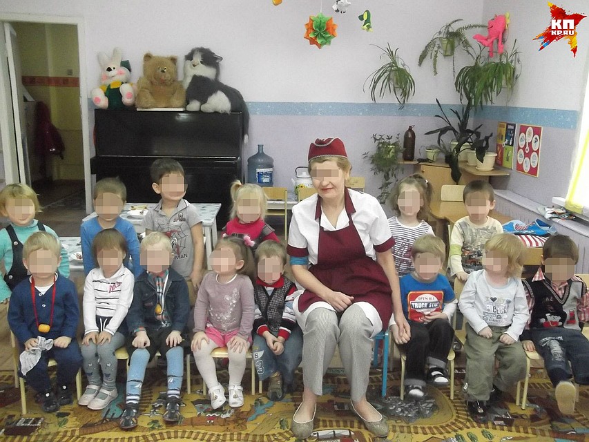 На общей фотографии дети не кажутся напуганными