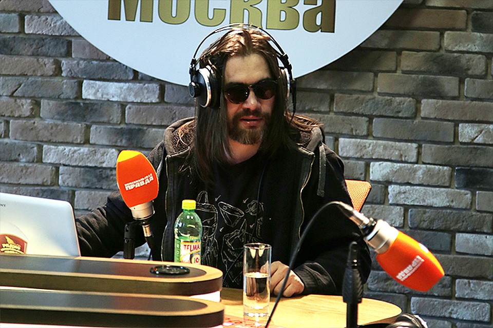 Получается, Элиас мог предполагать, что ЧП случится или даже его планировал?