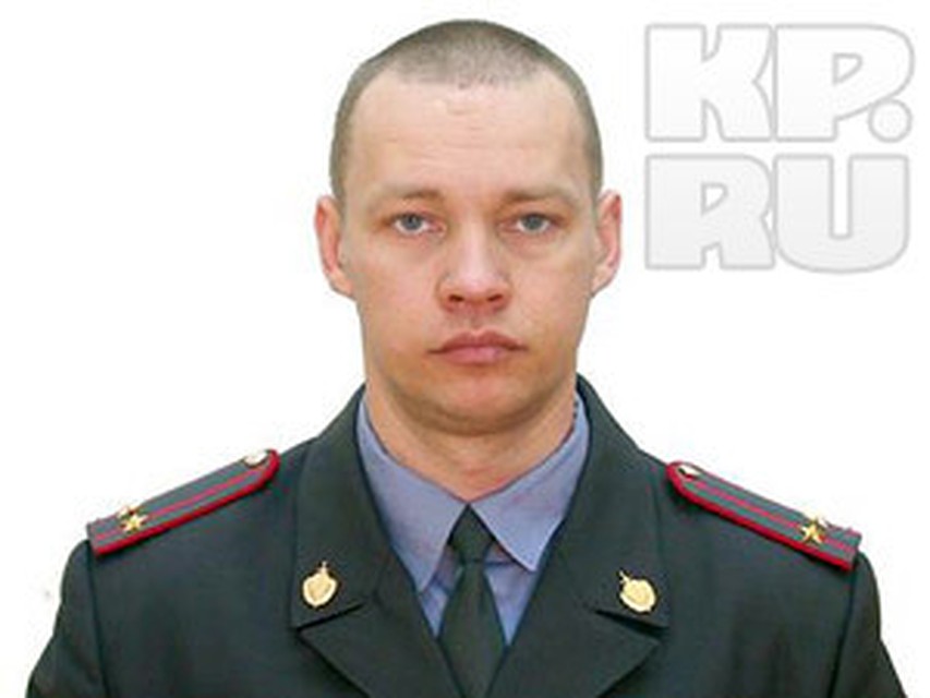 Командир ОМОН УВД по Ярославской области подполковник милиции Андрей Смирнов