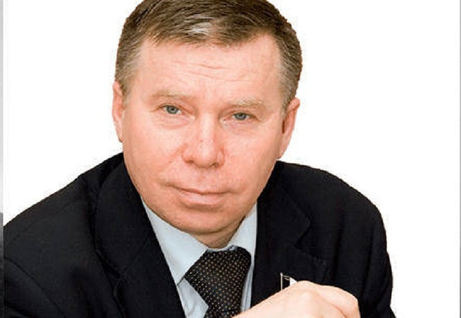 «Единая Россия» выдвинула кандидата на выборы руководителя Удмуртии «Единая Россия» выдвинула кандидата на выборы руководителя Удмуртии