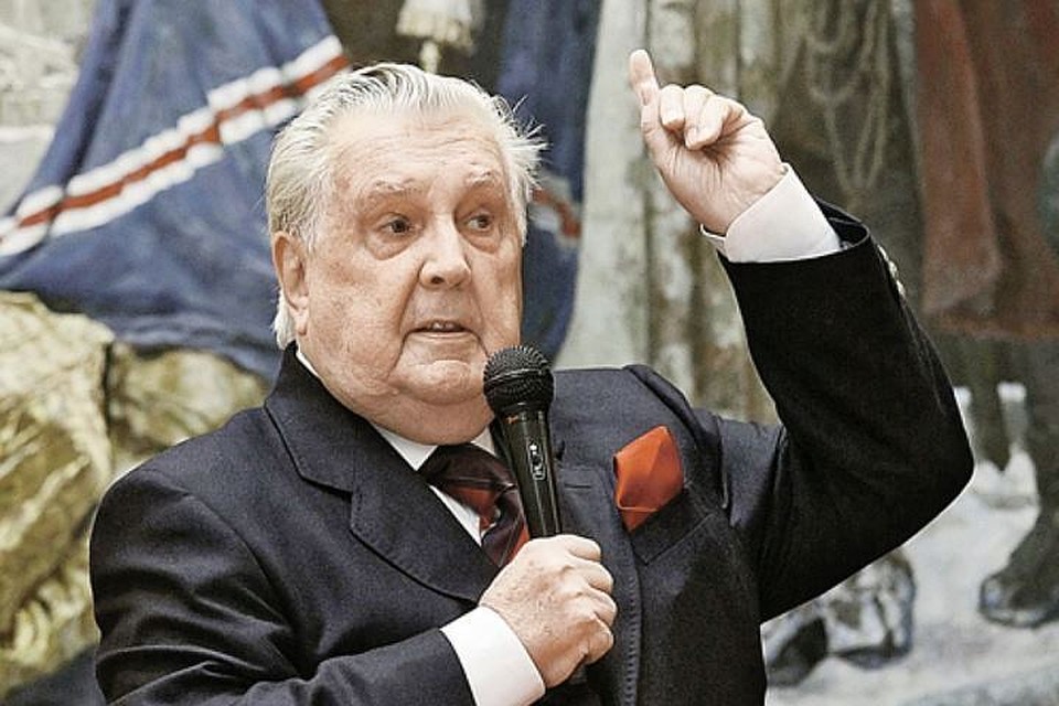 Художник Илья Глазунов