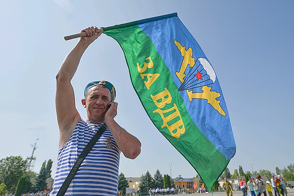 Празднования Дня ВДВ в Ставрополе в 2016 году.