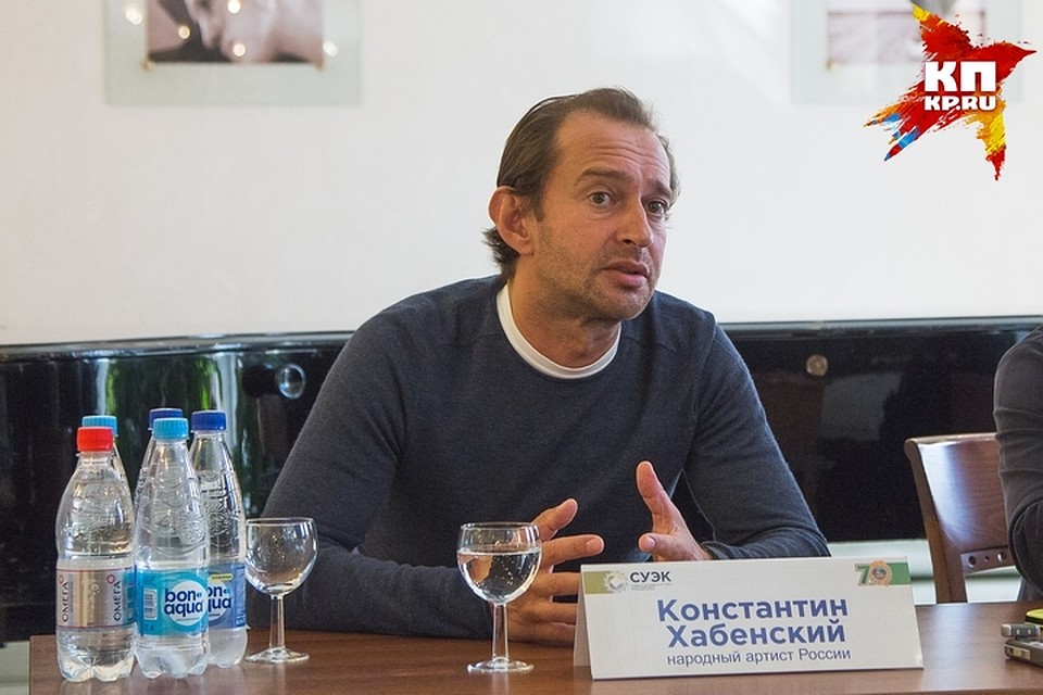 Накануне артист выступил в филармонии Кузбасса