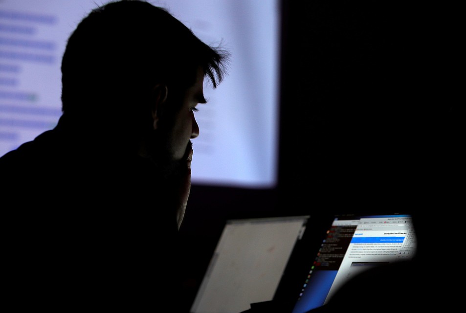 Конгрессмены США захотели помешать столице России и Пекину «контролировать интернет» Конгрессмены США захотели помешать столице России и Пекину «контролировать интернет»