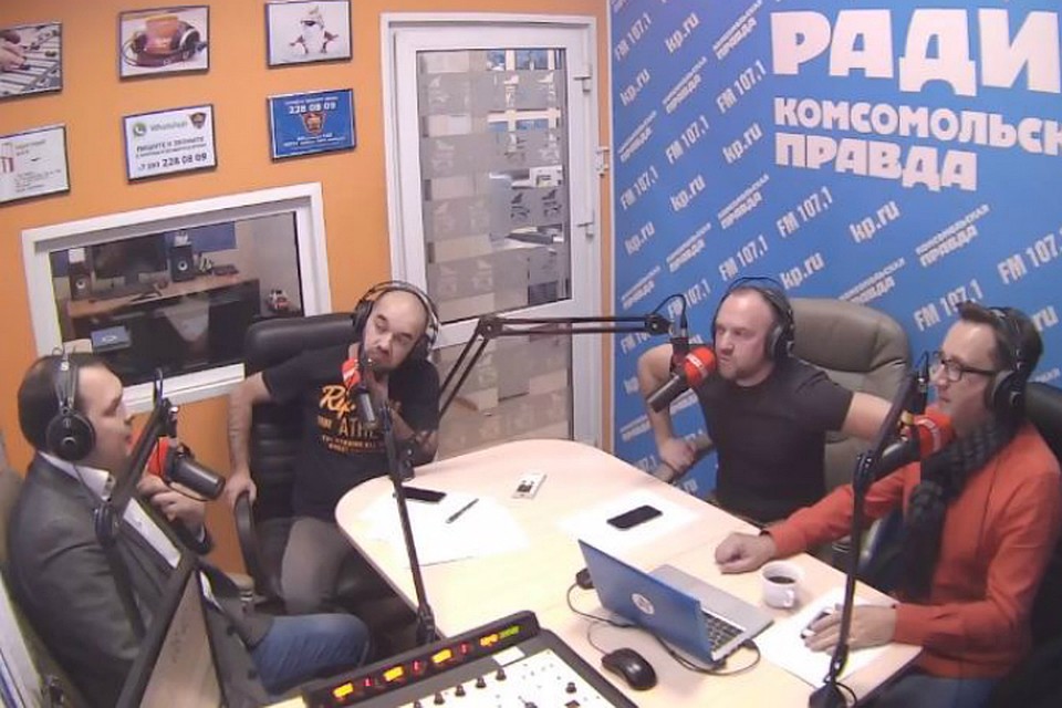 107.1 FM