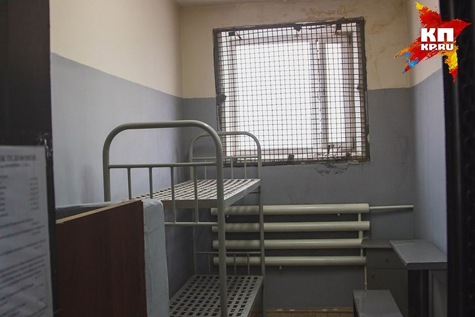 У пациентов психбольницы в Кемерове похитили со счетов 1,6 млн руб. У пациентов психбольницы в Кемерове похитили со счетов 1,6 млн руб.