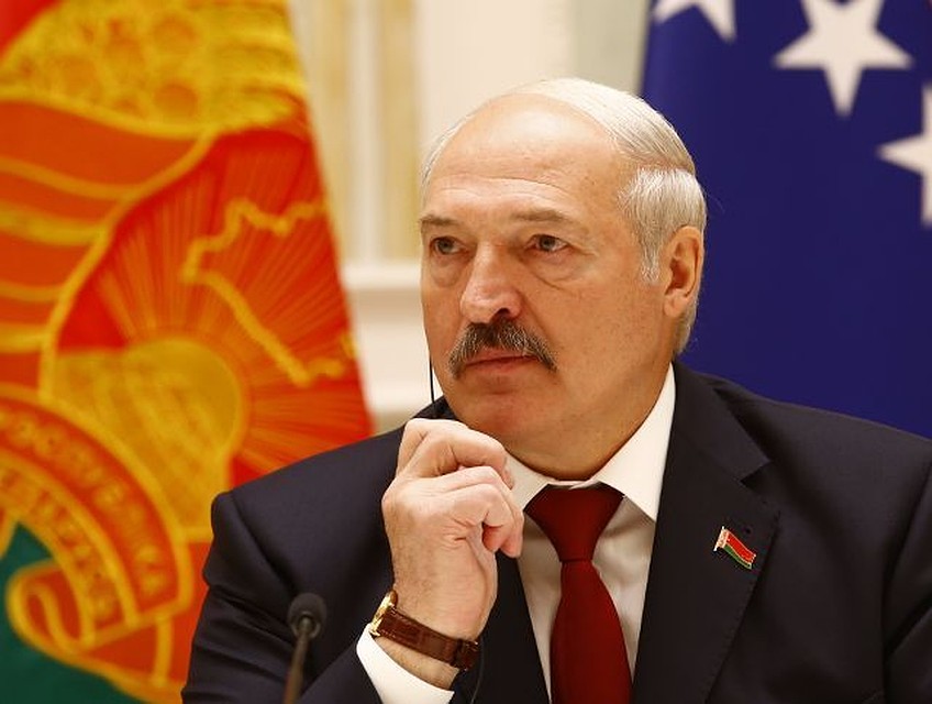 Президент Белоруссии Александр Лукашенко ранее подписал декрет "О тунеядцах"