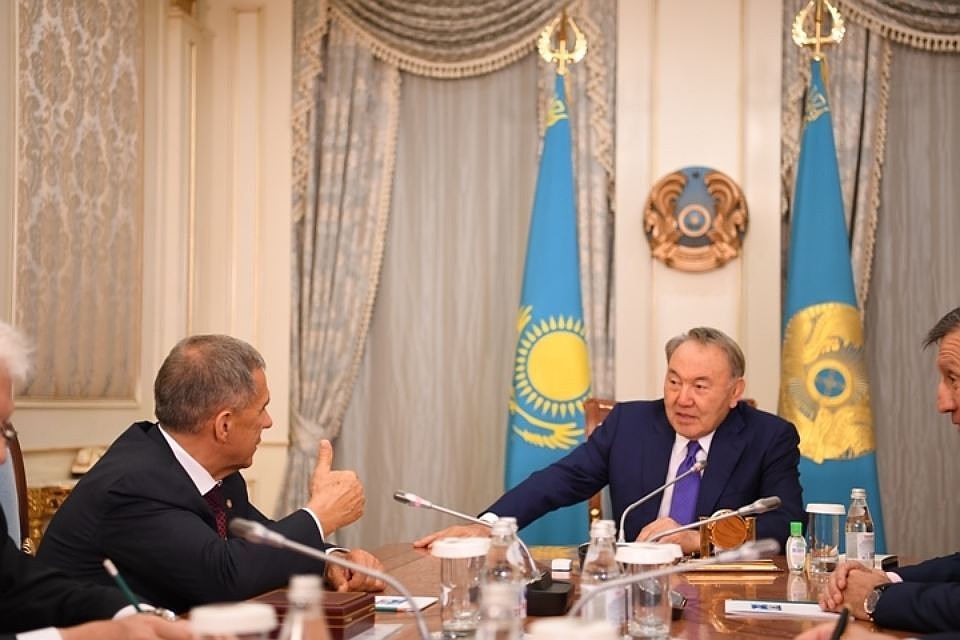 Пройдут деловые встречи.