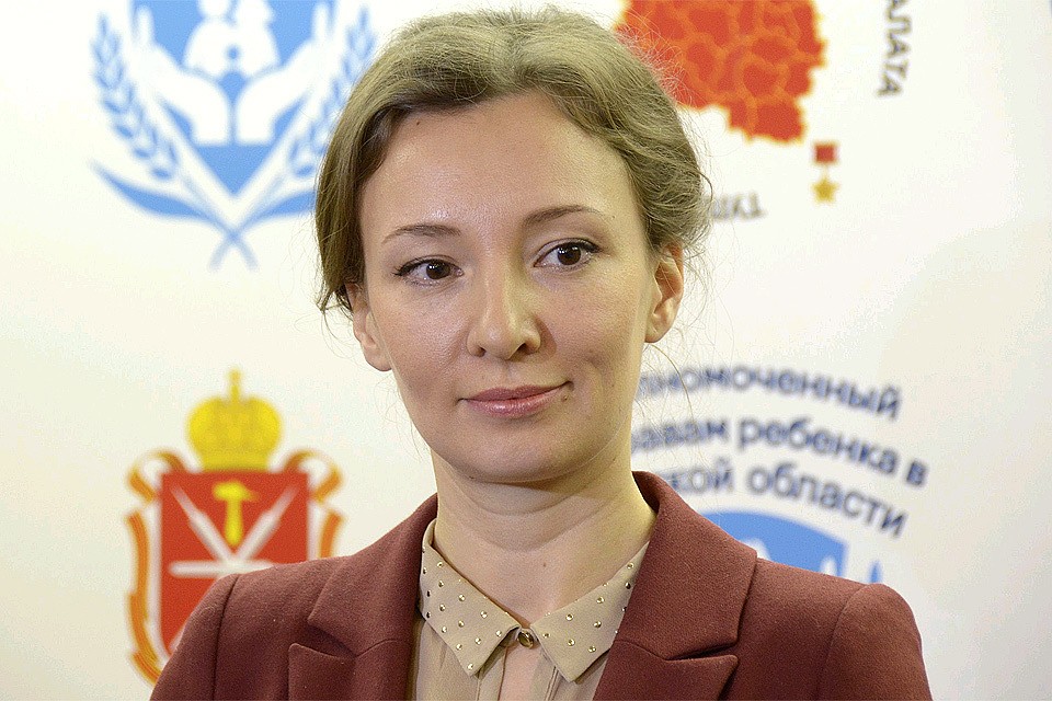 Уполномоченный при президенте России по правам ребенка Анна Кузнецова.