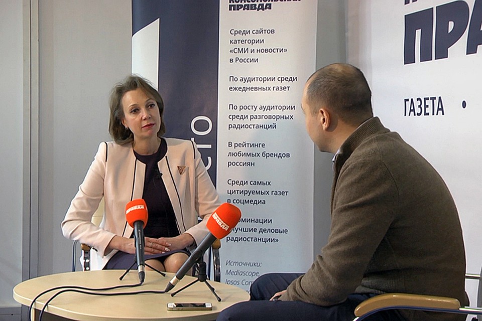 Наталия Гончар, вице-президент по экологической и промышленной безопасности Русской медной компании, в студии «КП» на форуме «Экотех-2017».
