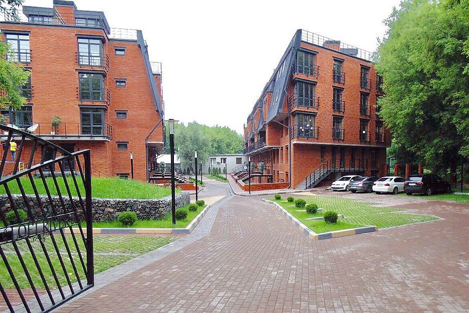 Генпрокуратура столицы потребовала снести дома в резиденции «Loft River» Генпрокуратура столицы потребовала снести дома в резиденции «Loft River»
