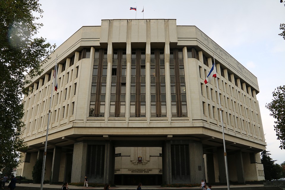 Вице-спикер крымского парламента напомнил, что на референдуме в 2014 году только 2,5% крымчан захотели остаться в составе Украины