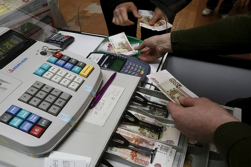 Доля позитивно оценивающих свой достаток россиян увеличилась до 81%