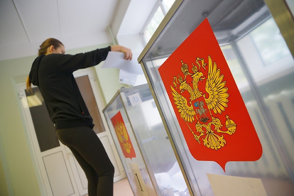 В Беларуси открыто 13 избирательных участков