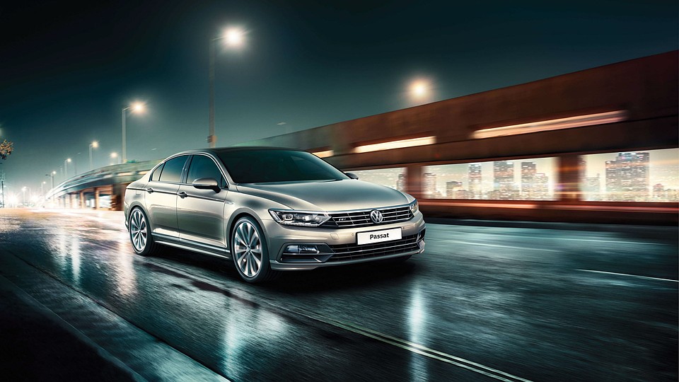 В новом Volkswagen Passat Life Plus органично сочетаются элементы спортивного автомобиля и презентабельность бизнес-седана. Фото компании «Волга-Раст».
