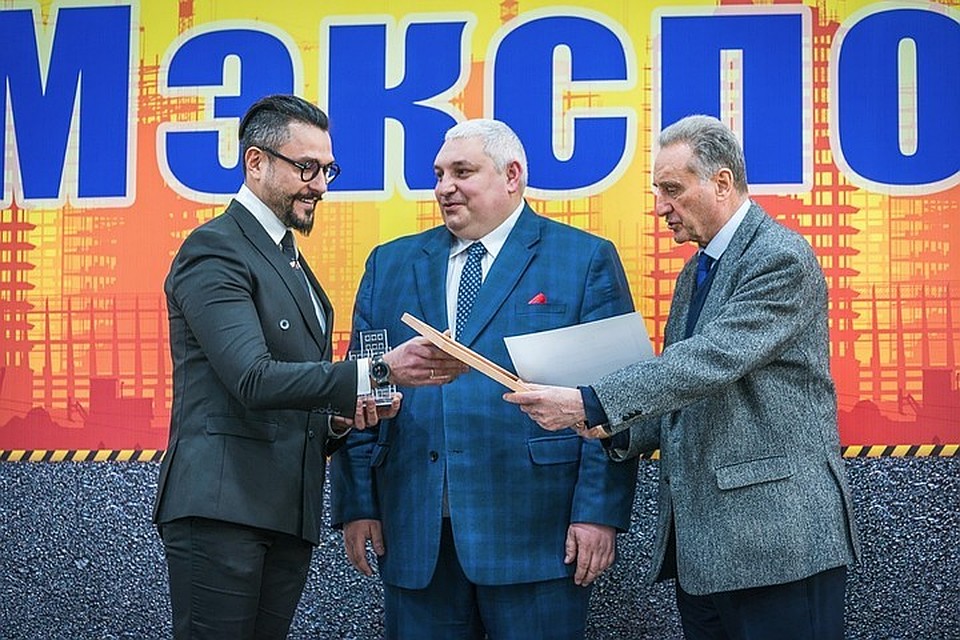 Второй год подряд награду «Застройщик года» получает строительная компания «Комстрой». Фото: пресс-служба АСО «Комстрой»