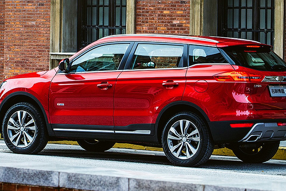 Стало известно, как государство поддержит покупателей белорусских Geely Atlas.
