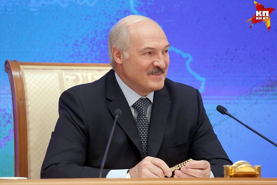 Александр Лукашенко осуществил назначения в СПБ.