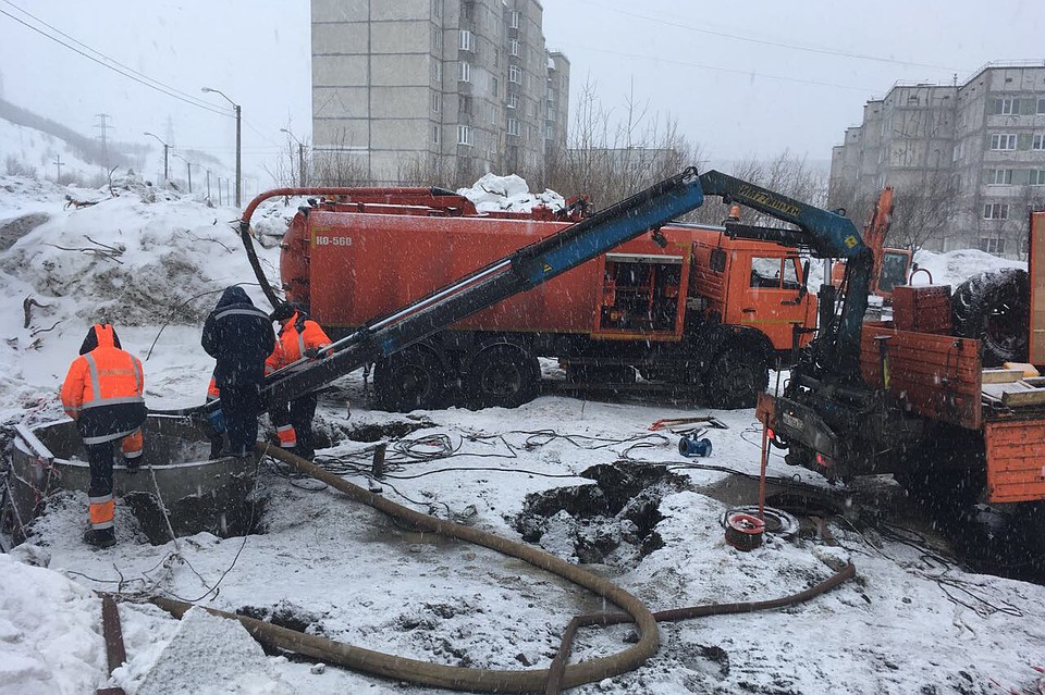 Коррозия стала причиной коммунальной аварии в Кировске. Фото: АО «Апатитыводоканал»