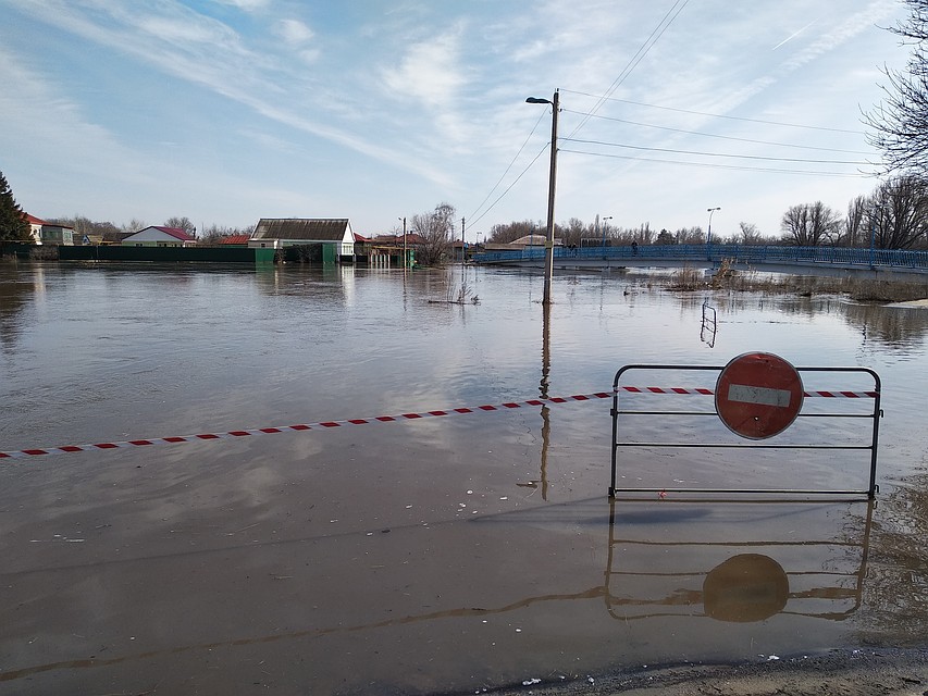 Вода не знает знака "Стоп"