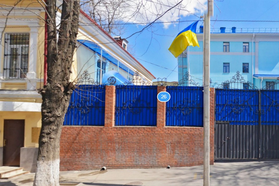 В Ростове-на-Дону находится одно из генконсульств Украины (еще одно - в Санкт-Петербурге, плюс два обычных консульства - в Екатеринбурге и Новосибирске, плюс само посольство в Москве). Фото: Яндекс.Карты.