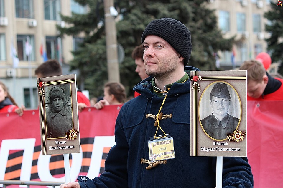 Бессмертный полк в Твери