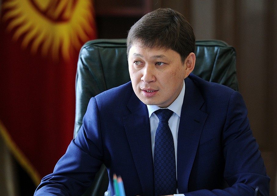 Сапар Исаков поручил наказать виновных в поджоге