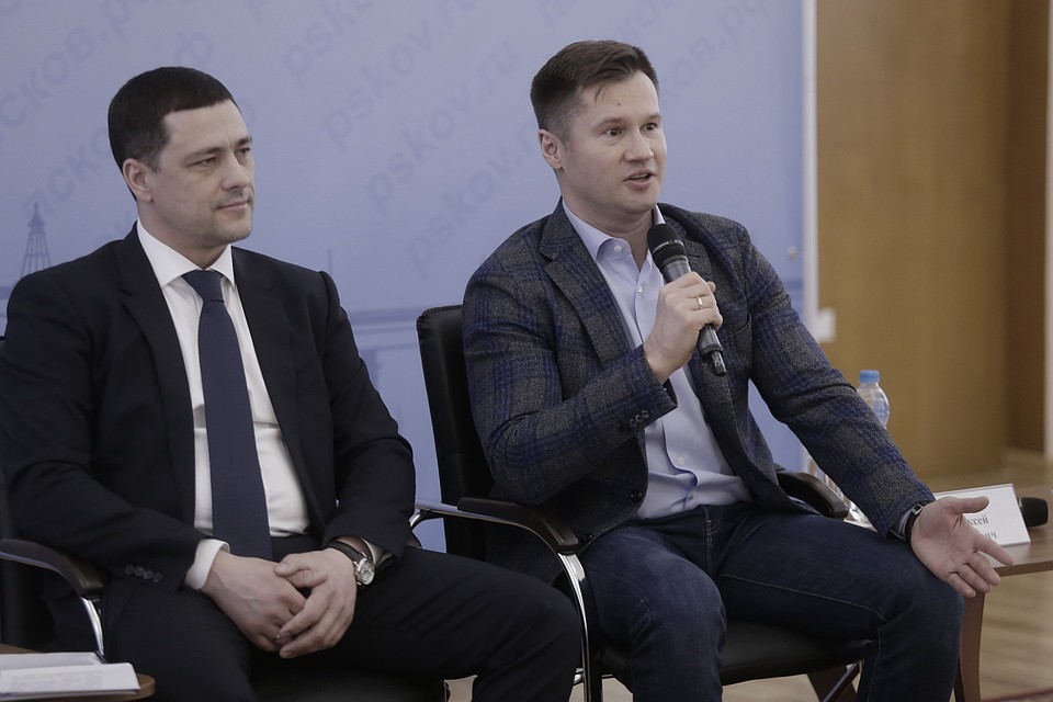 По инициативе Алексея Немова великолукские гимнасты смогут заниматься на базе сборной России по спортивной гимнастики "Озеро Круглое".
