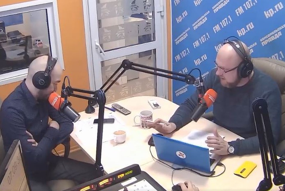 107/1 FM
