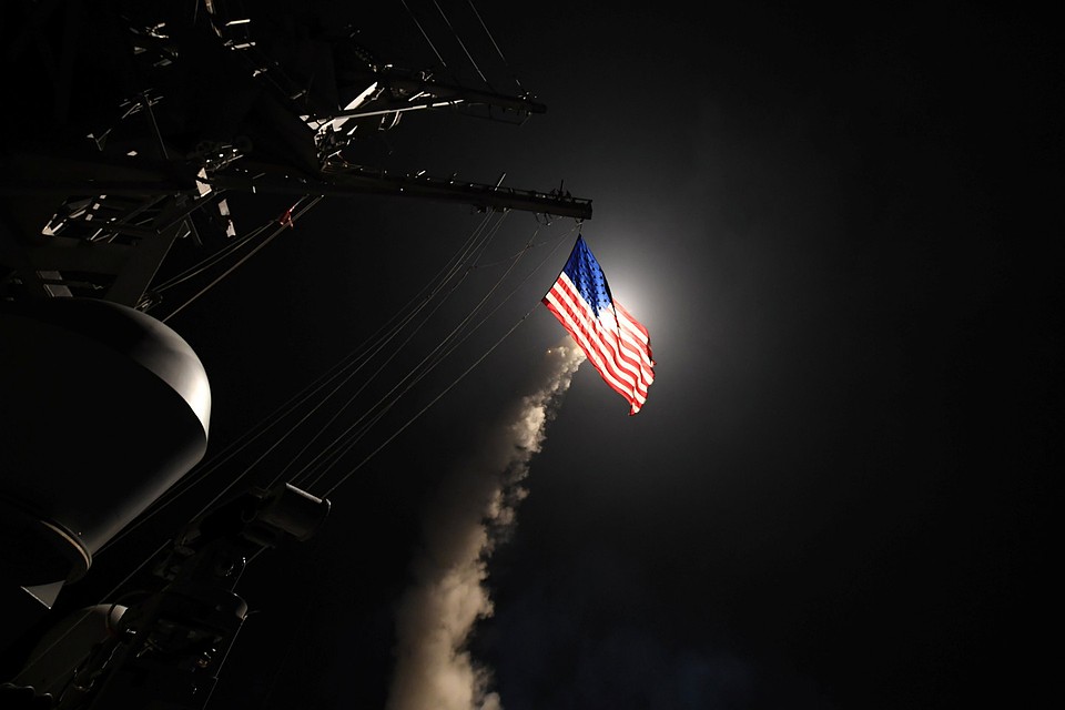 США вместе с Францией и Великобританией нанесли ракетный удар по Сирии. Фото: geopolitica.ru