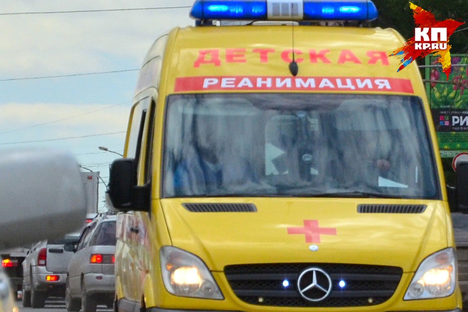 Молодой человек поранил голову и получил сотрясение мозга.