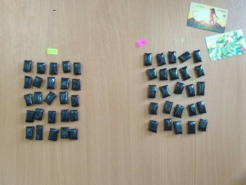 Запрещенное вещество было изъято. Фото: пресс-служба УМВД России по Тверской области