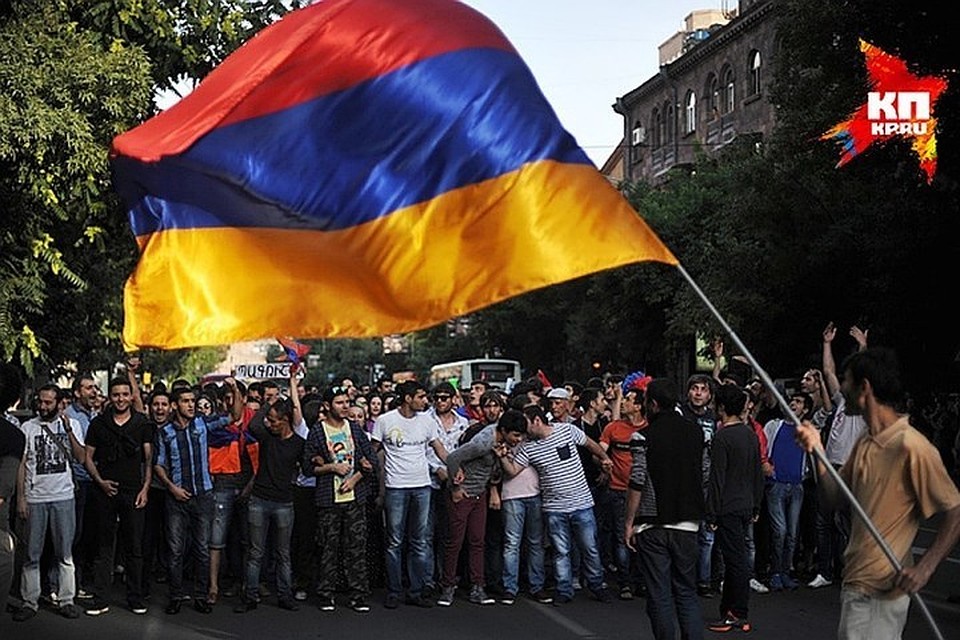 В Армении с 13 апреля продолжаются акции протеста