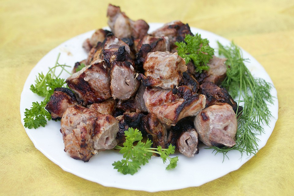 Шашлыки в мае - особенно вкусные!
