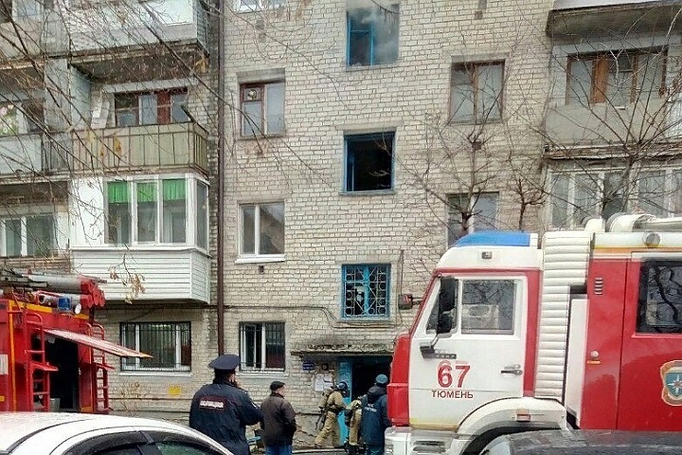 В Тюмени из горящей квартиры спасли бабушку. Фото Ольги Швин vk.com