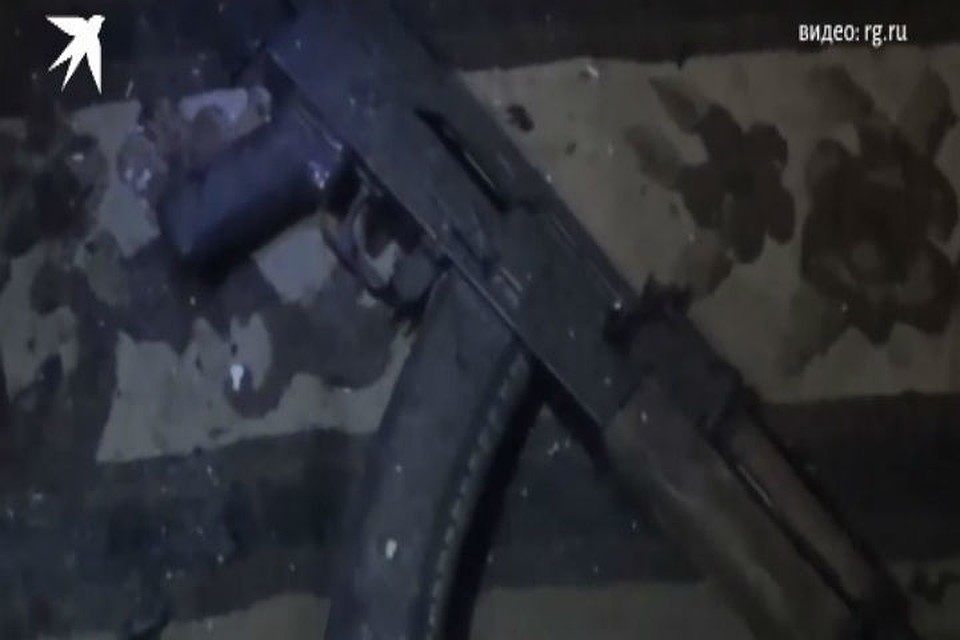 Из этого автомата бандит расстрелял полицейских