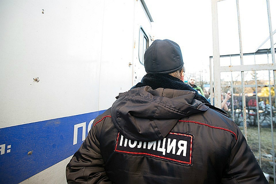 Юную беглянку из Красноярского края поймали полицейские на хабаровском вокзале