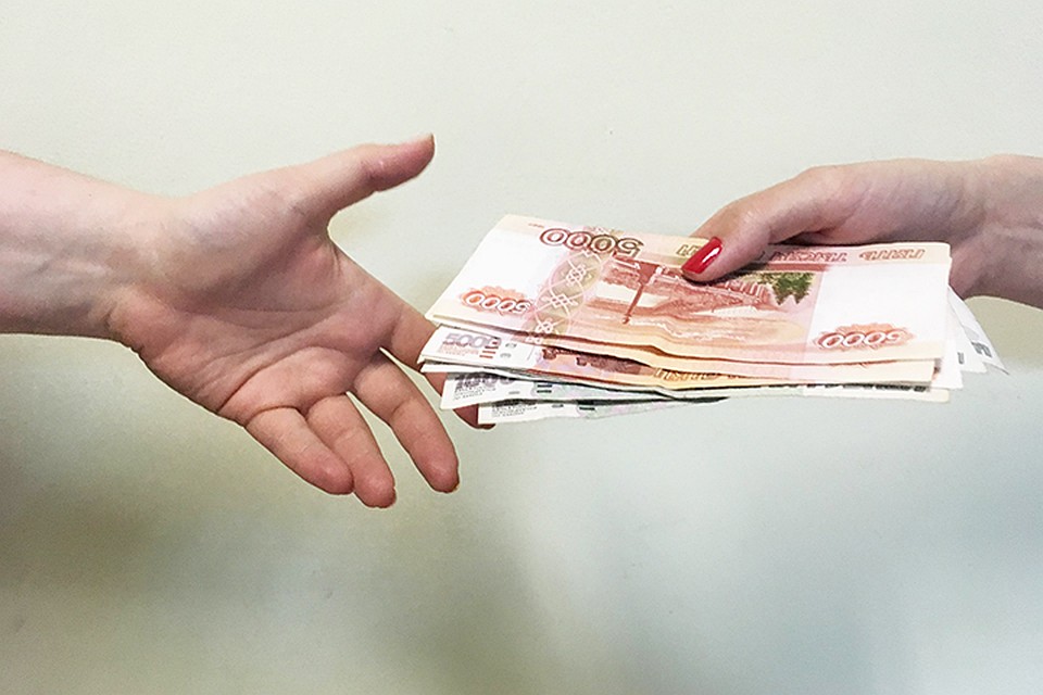 Бухгалтера из Хабаровского края оштрафовали на 20 тысяч рублей за жалость к коллеге