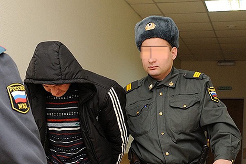 Мужчина во всем признался, и его уже взяли под стражу.