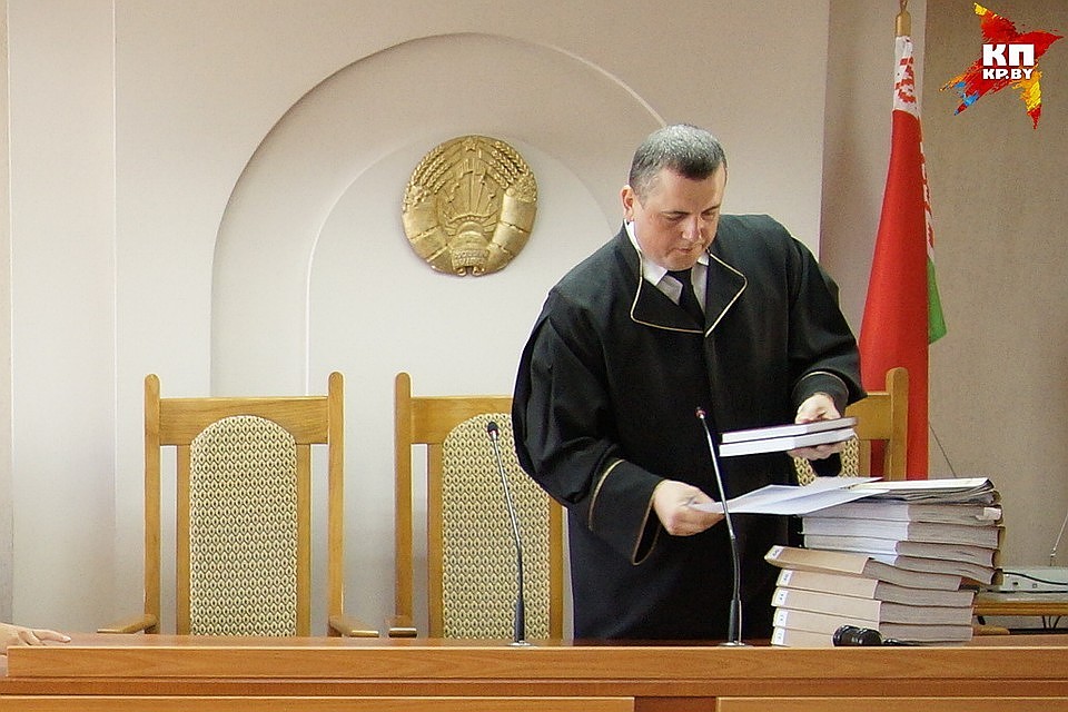Правительство предложило изменить наказание за наркотики и экономические преступления