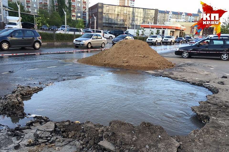 "Море" на Владимира Невского, 48, - 19.00 11 мая.