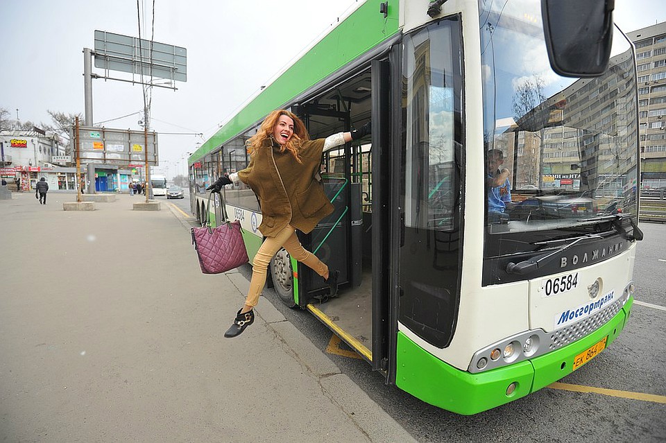 Пока только на двух маршрутах, №596А и №692