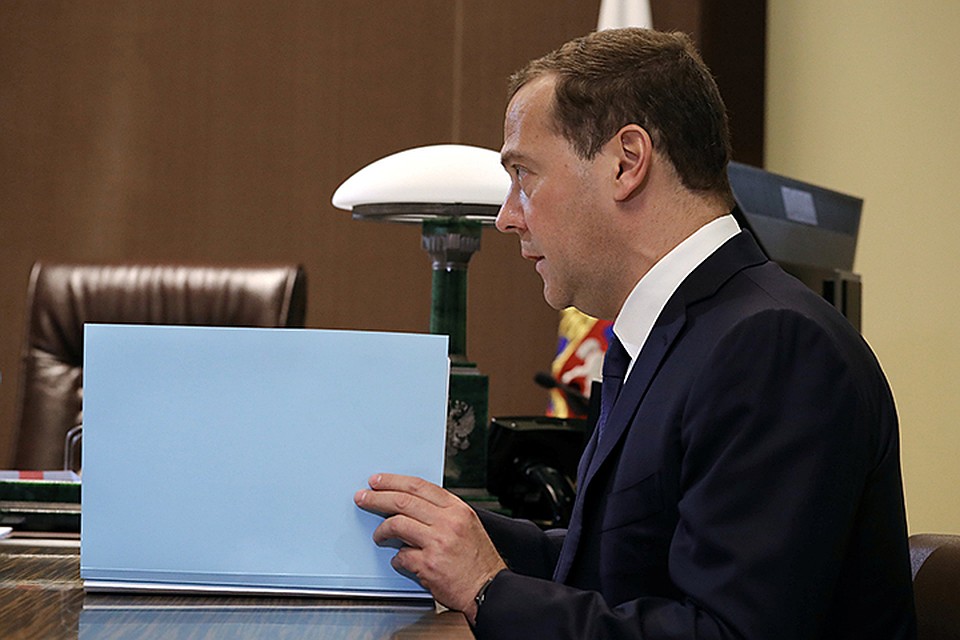 Весь список занял чуть больше двух минут и никакого удивления у Путина не вызвал