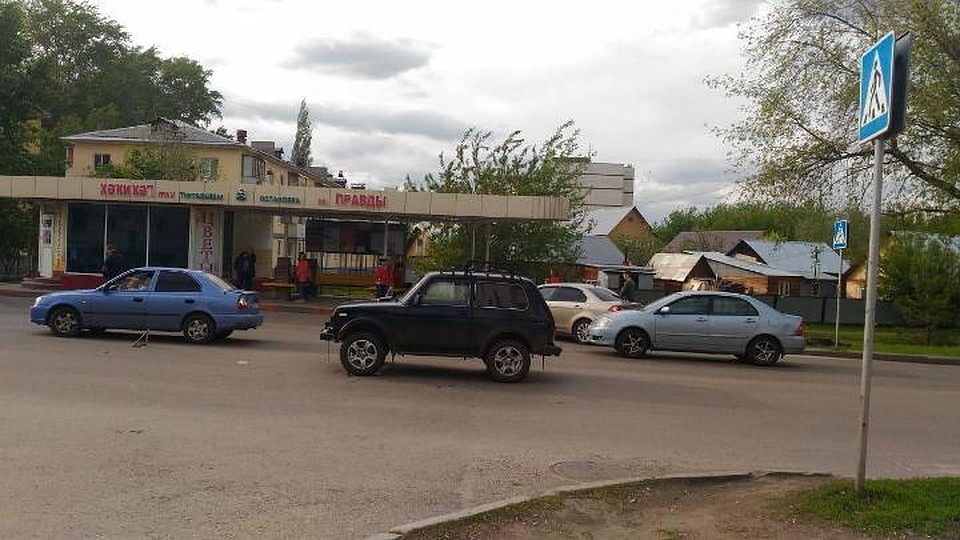 В Уфе водитель сбил двух школьниц