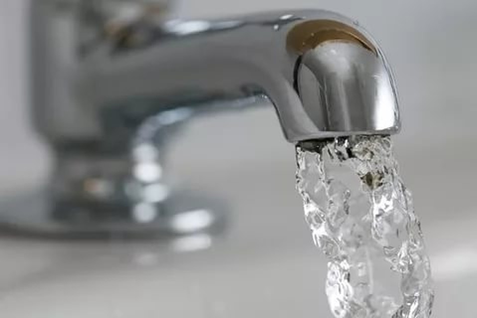 Слухи о внеплановом хлорировании воды в Донецке распространялись через соцсети. ФОТО: ВКонтакте