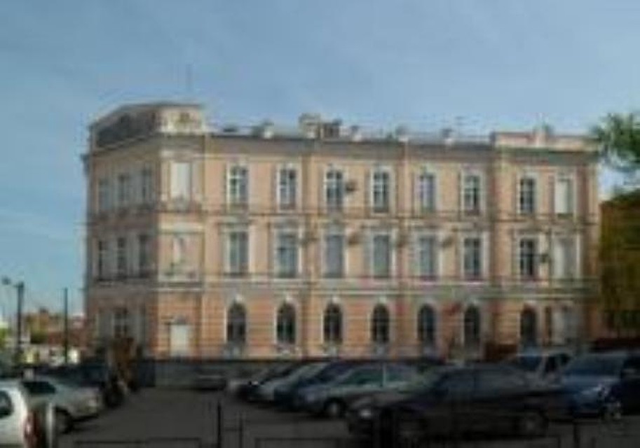 С 1995 года по настоящее время здесь располагается УФСБ по Курской области