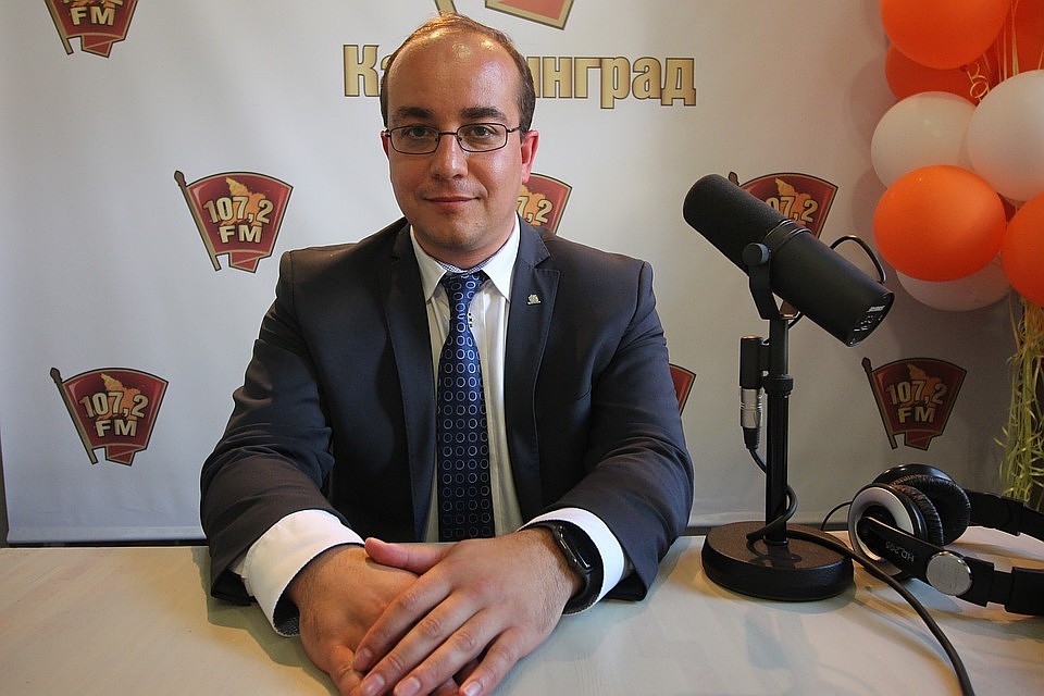 Андрей Толмачев.