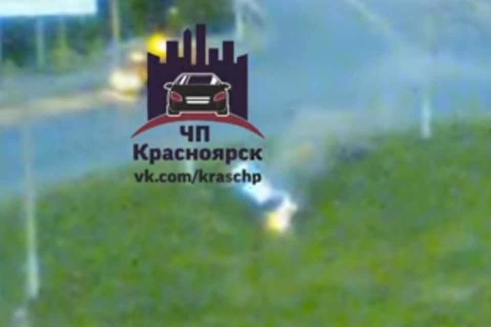 Пьяный автокульбит на пустой Предмостной попал на видео. Фото, видео: ЧП - Красноярск.