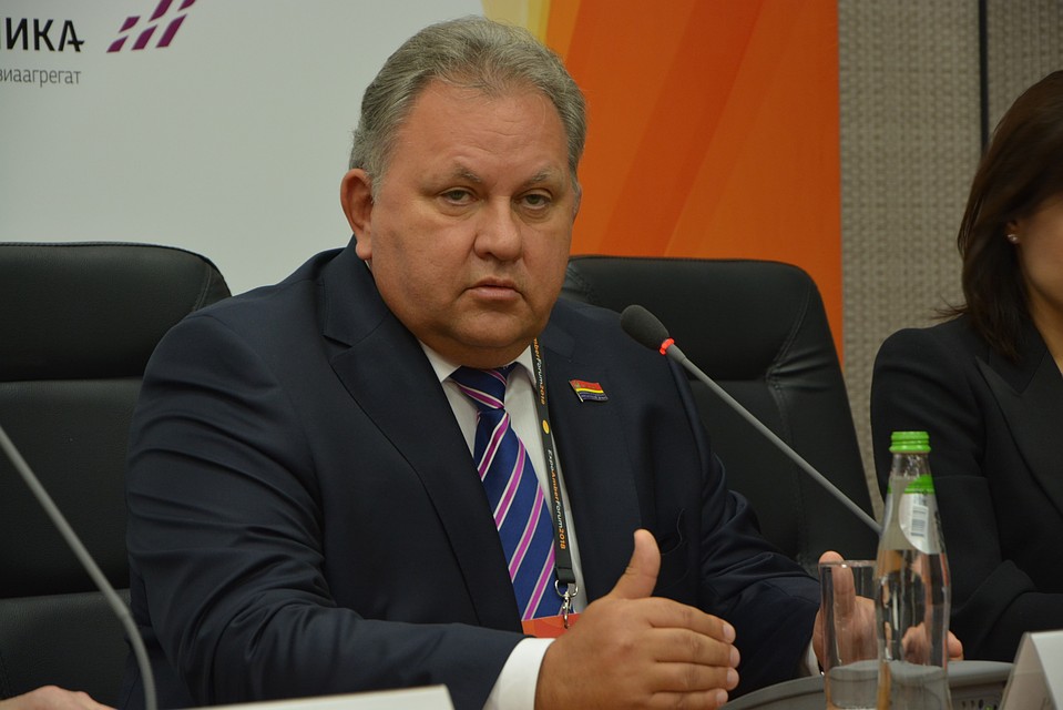Михаил Зацепин.